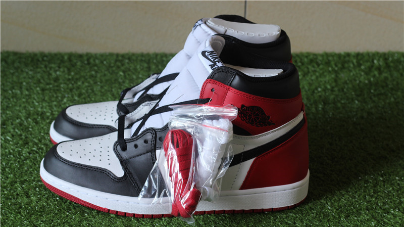 Authentic Air Jordan 1 OG Black Toe